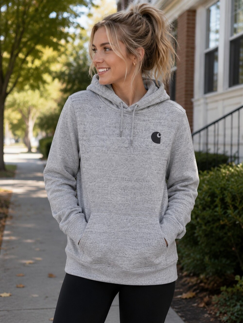 Carhartt Women's Iconic Clarksburg Logo Sweatshirt Size Large
